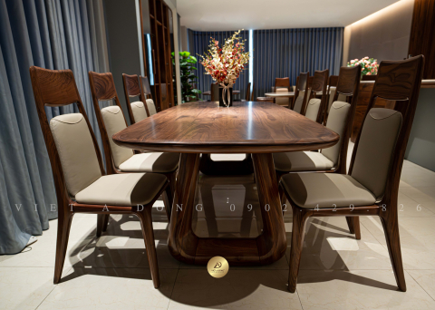 Bàn ăn gỗ óc chó CHARM BA - 18